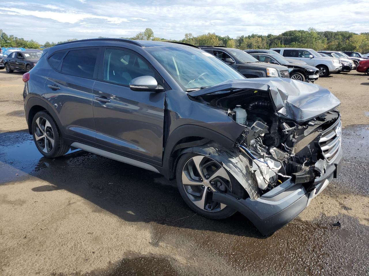 Lot #3311460261 2018 HYUNDAI TUCSON VAL