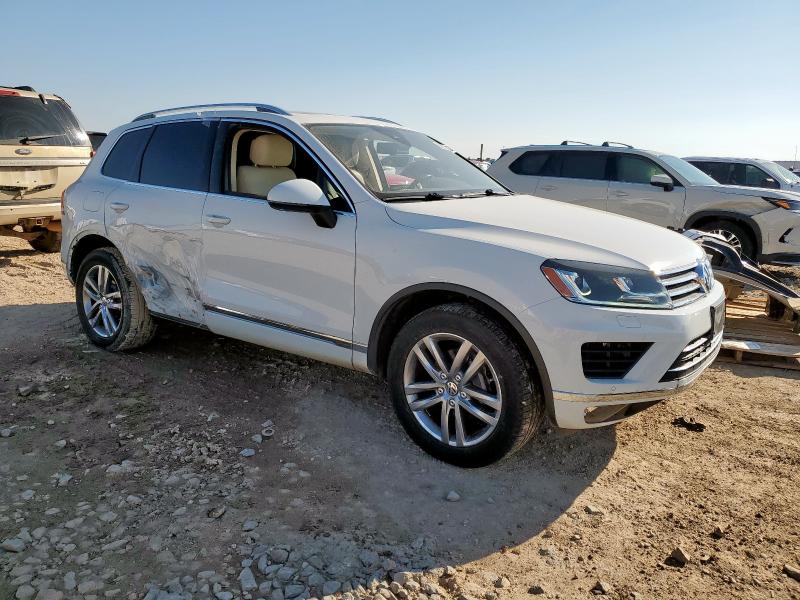2016 VOLKSWAGEN TOUAREG SP WVGEF9BP2GD011101