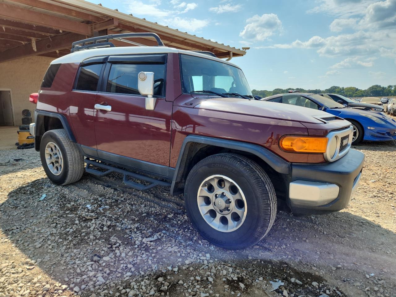 TOYOTA FJ CRUISER