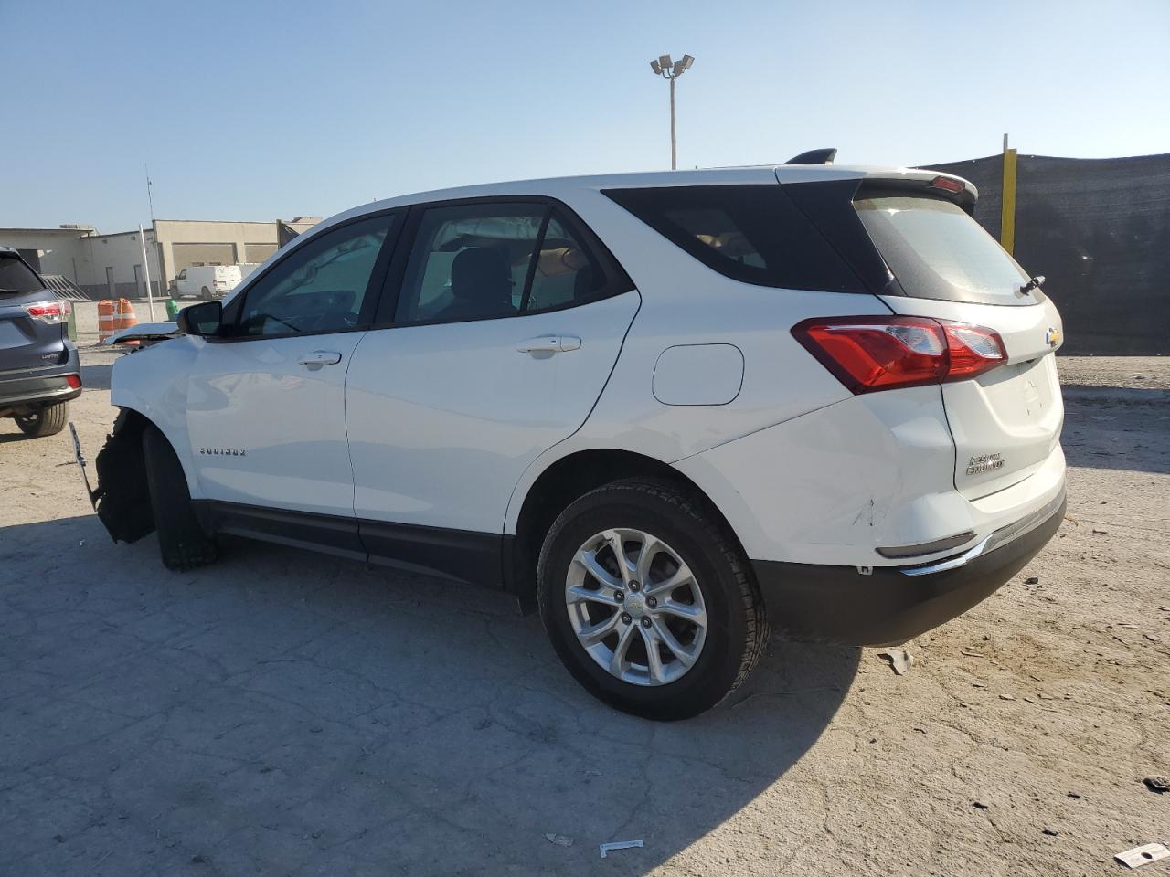 CHEVROLET EQUINOX LS