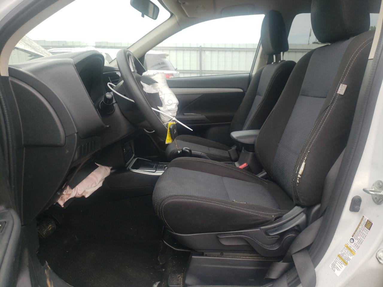 MITSUBISHI OUTLANDER ES