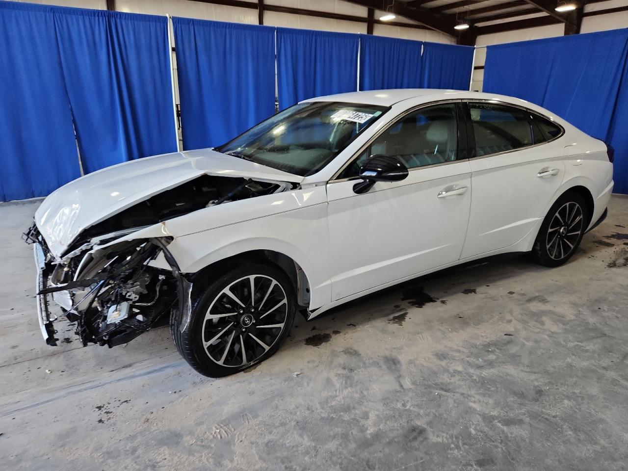 HYUNDAI SONATA SEL PLUS