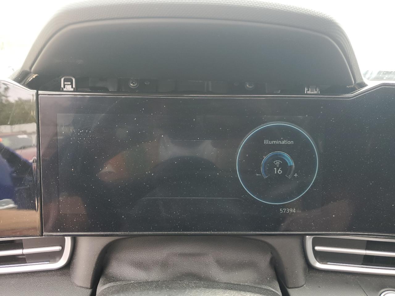 HYUNDAI ELANTRA LIMITED