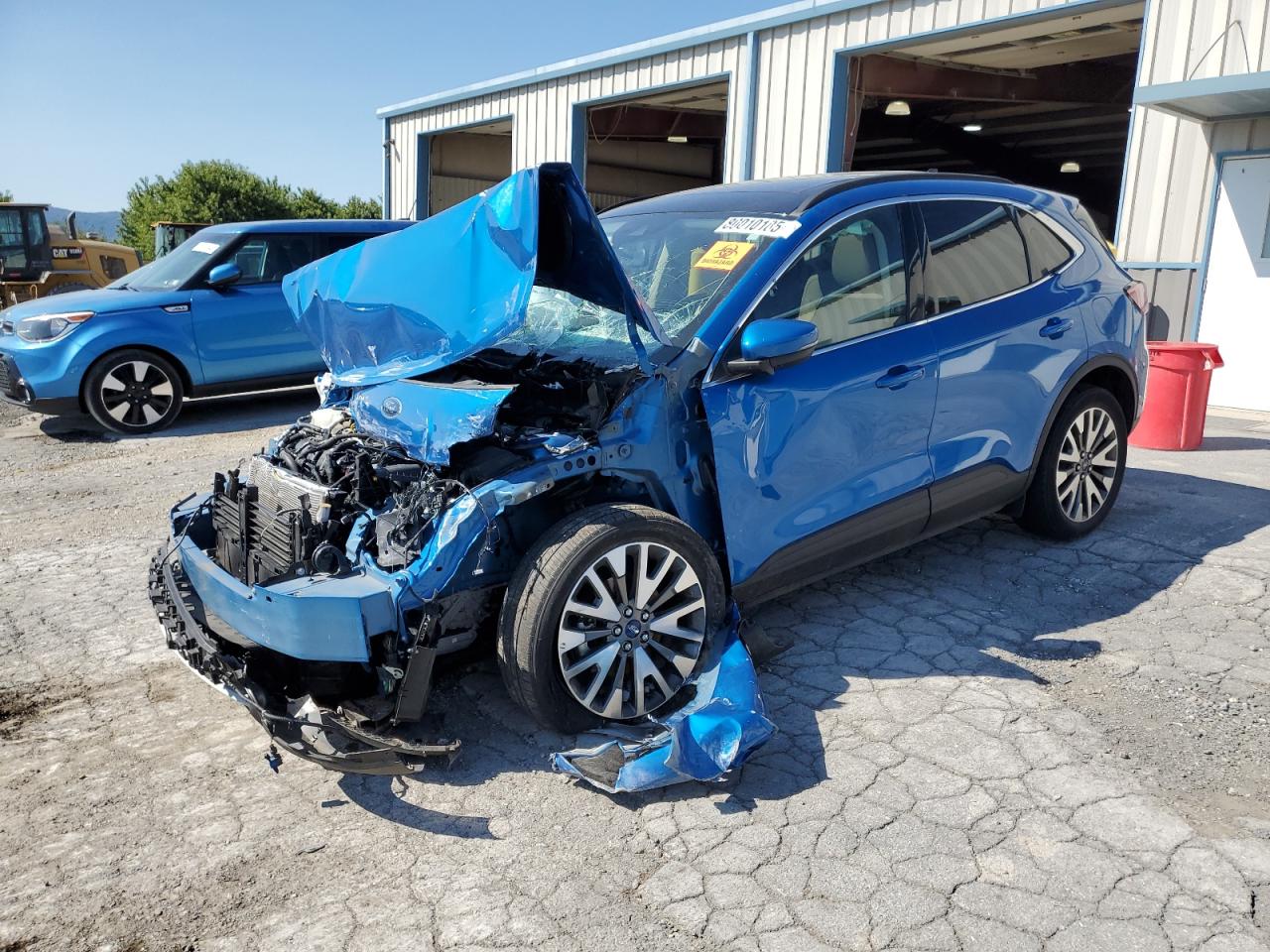 FORD ESCAPE TITANIUM