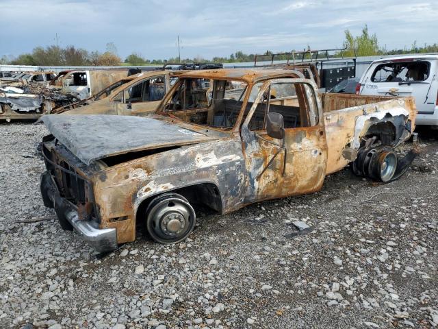 Global Auto Auctions: 1984 CHEVROLET C30