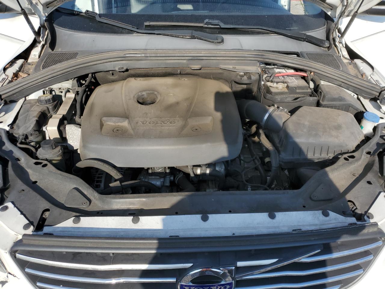 VOLVO XC60 T5 DYNAMIC