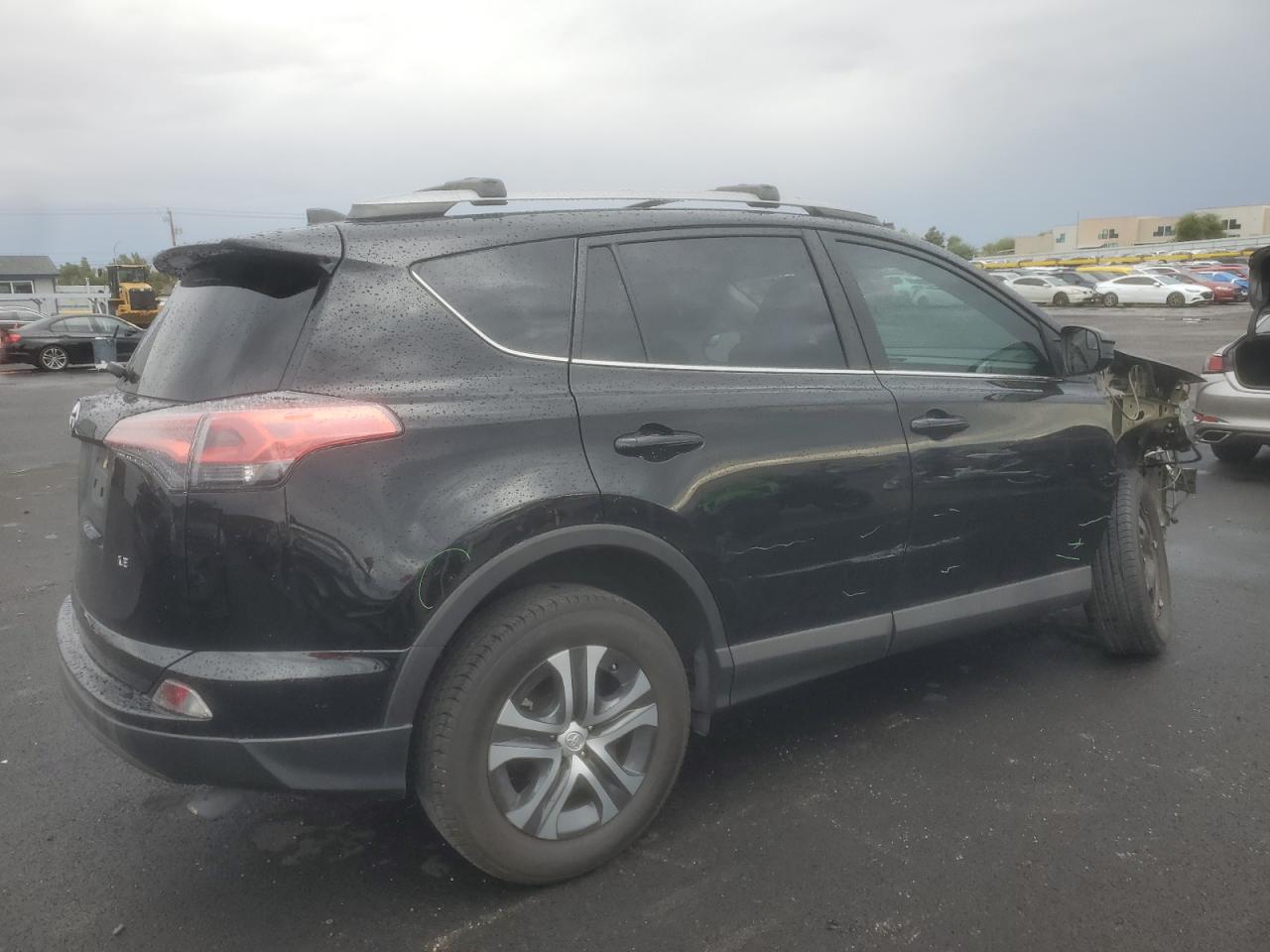TOYOTA RAV4 LE