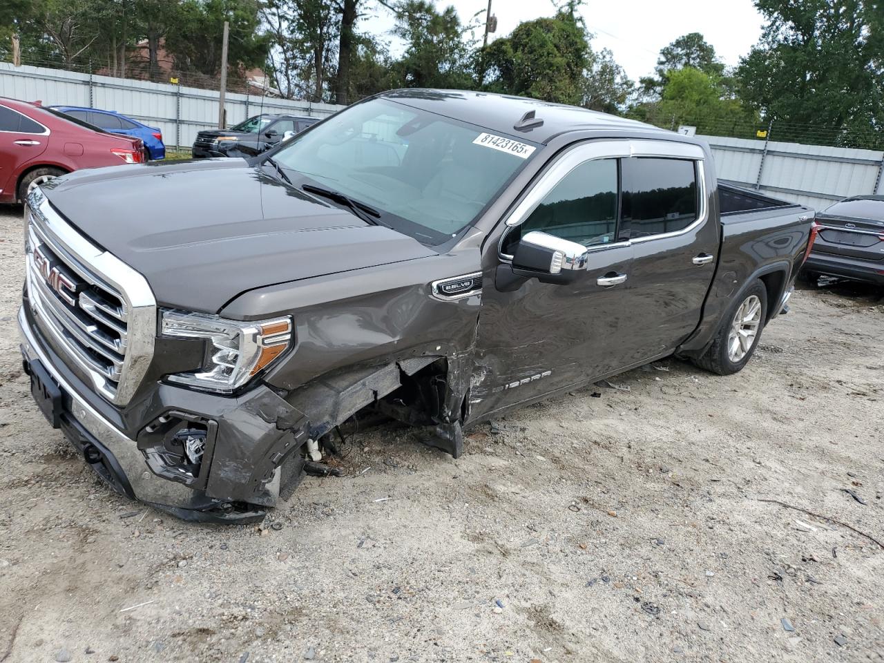 GMC SIERRA 1500 K1500 SLT