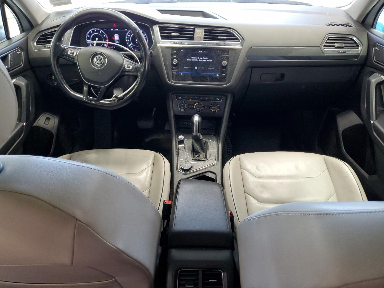 VOLKSWAGEN TIGUAN SEL PREMIUM