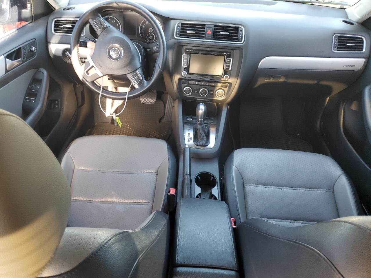 VOLKSWAGEN JETTA HYBRID