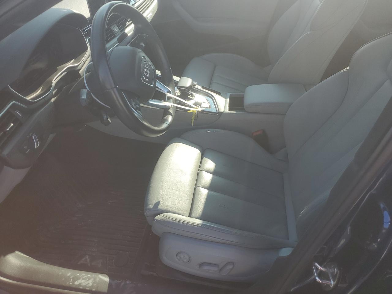 AUDI A4 PREMIUM PLUS 45