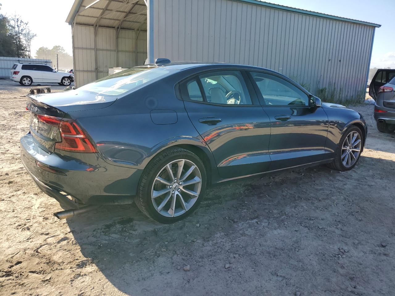 VOLVO S60 T5 MOMENTUM