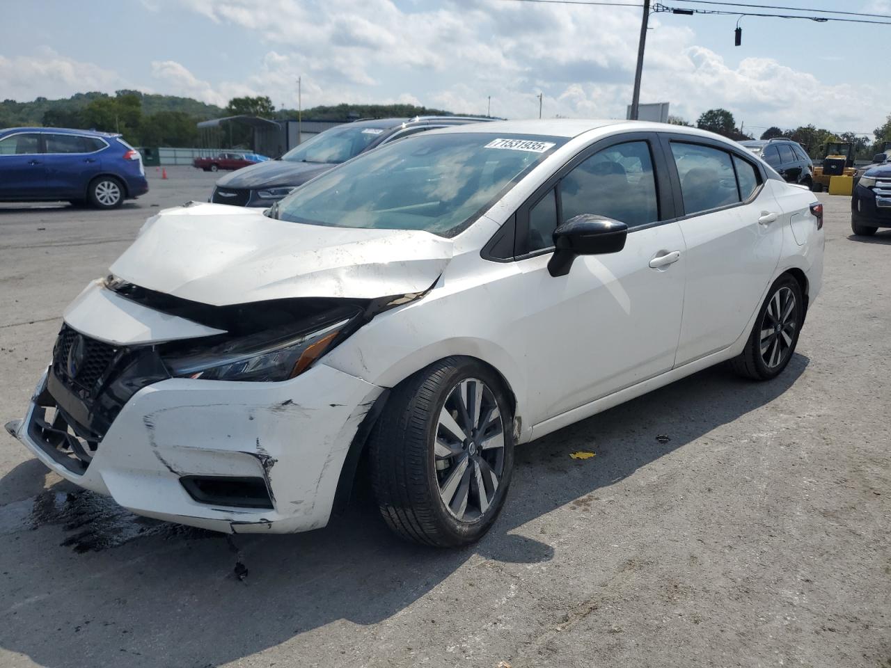 NISSAN VERSA SR