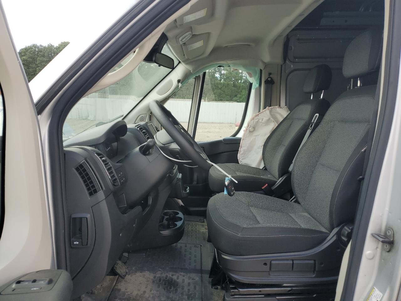 RAM PROMASTER 2500 HIGH