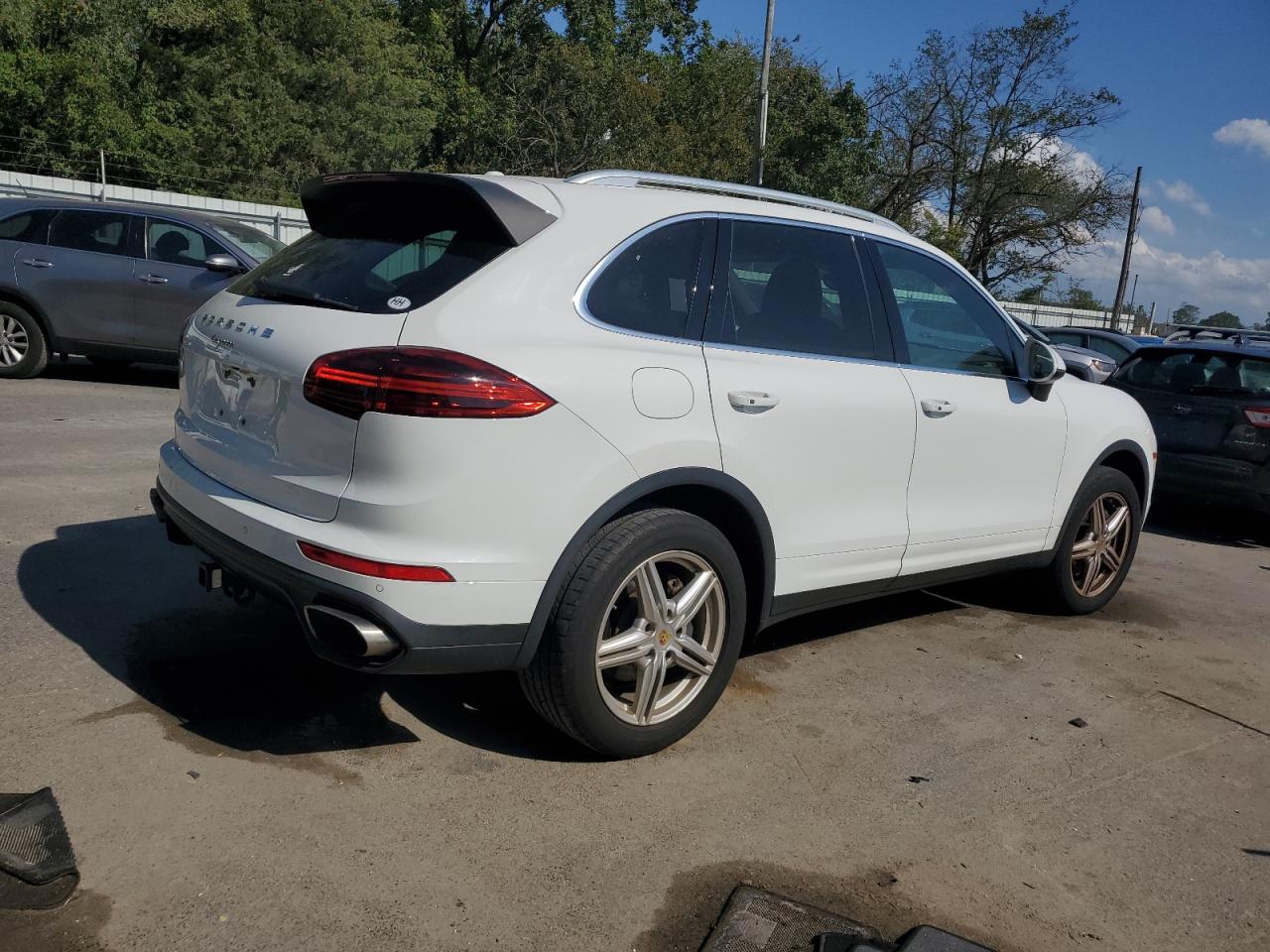 PORSCHE CAYENNE