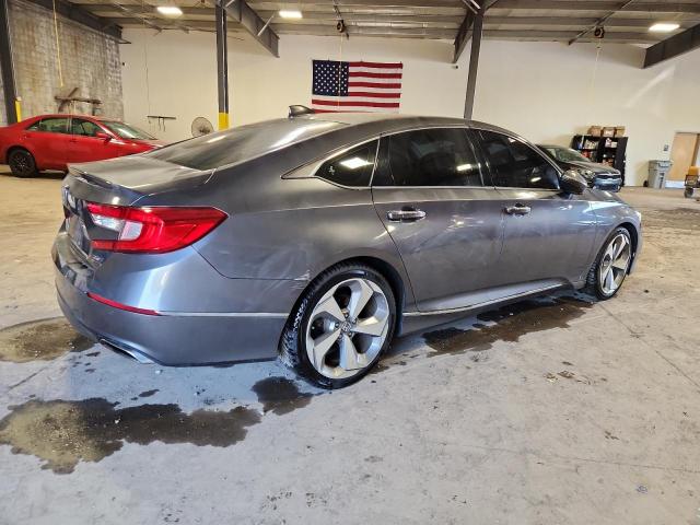 2018 HONDA ACCORD TOU 1HGCV2F98JA003046