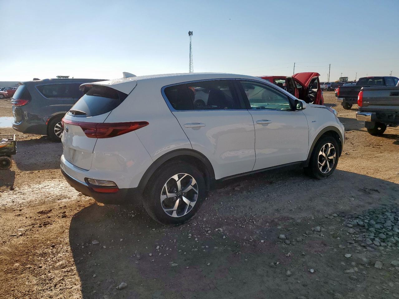 KIA SPORTAGE LX
