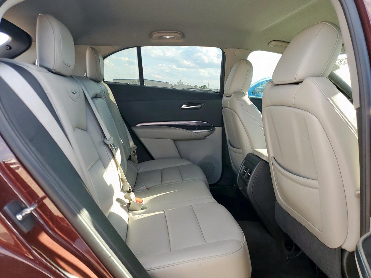 CADILLAC XT4 LUXURY