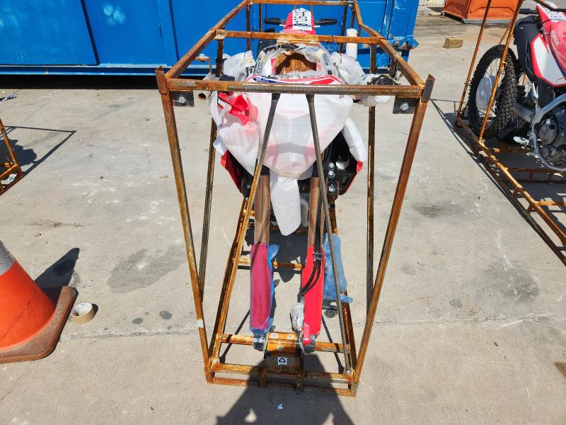 2025 HONDA CRF300 LA MLHND1657S5401342