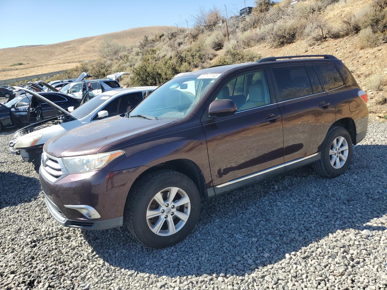 TOYOTA HIGHLANDER BASE
