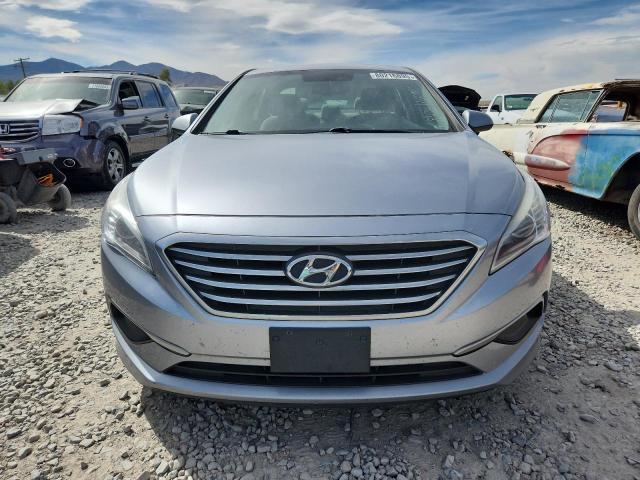 2016 HYUNDAI SONATA SE 5NPE24AF2GH362922