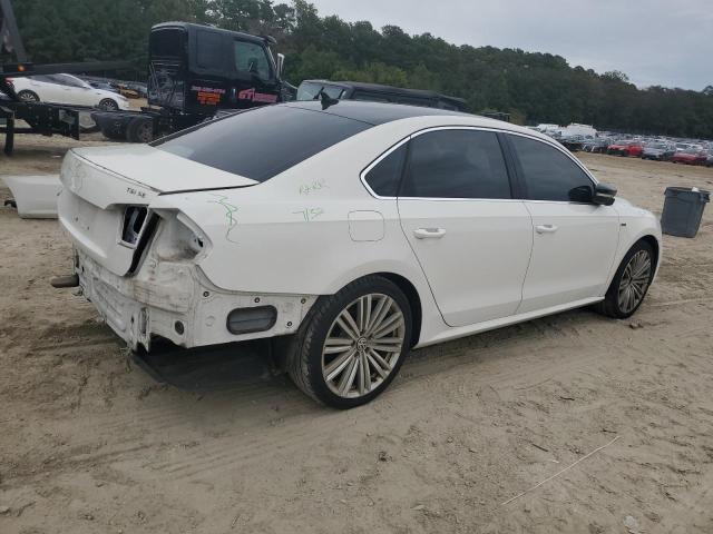 2015 VOLKSWAGEN PASSAT SE 1VWBT7A34FC021794