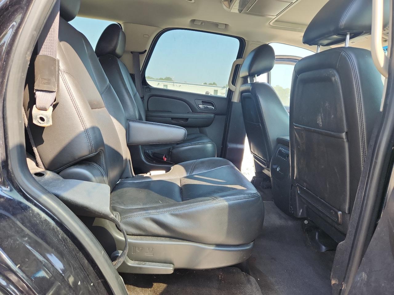 CHEVROLET TAHOE K1500 LTZ