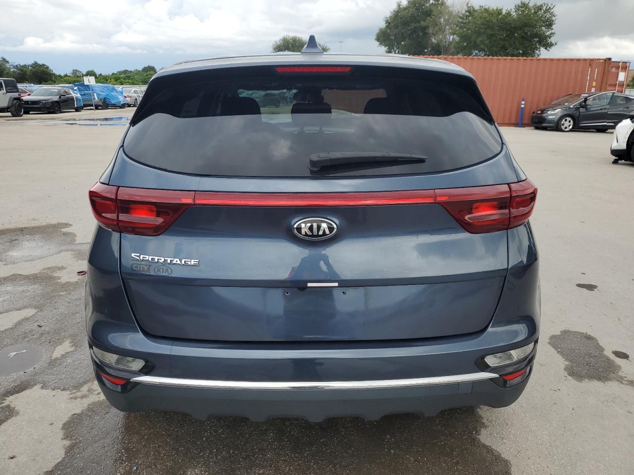 KIA SPORTAGE LX
