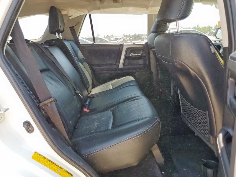 2018 TOYOTA 4RUNNER SR JTEZU5JR1J5187688