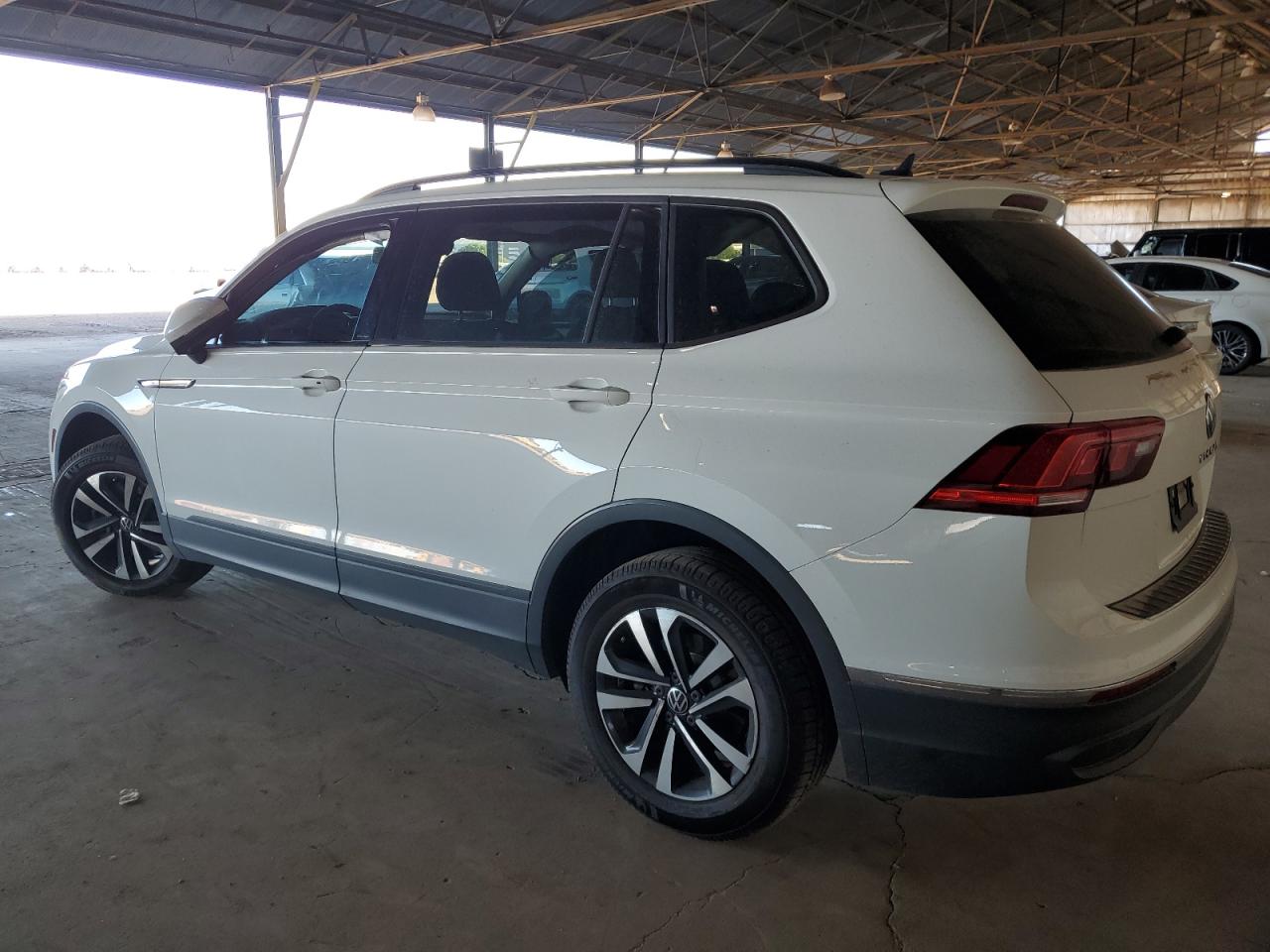 VOLKSWAGEN TIGUAN S