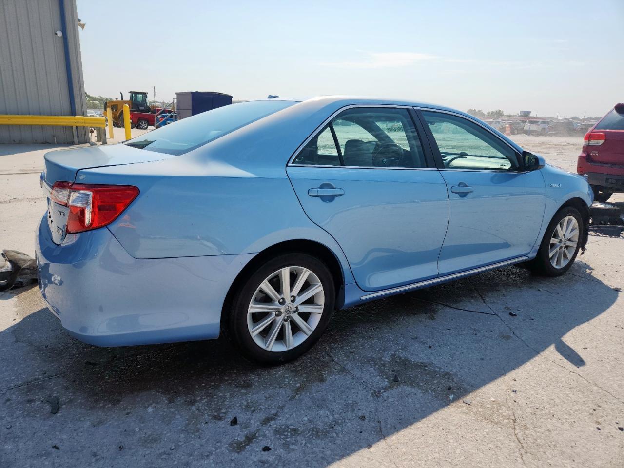 TOYOTA CAMRY HYBRID