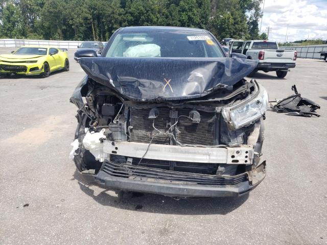 2018 TOYOTA HIGHLANDER LE 5TDBZRFH4JS498296