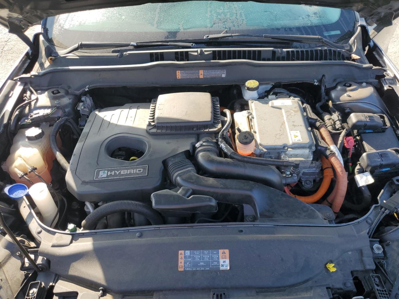 FORD FUSION SE HYBRID