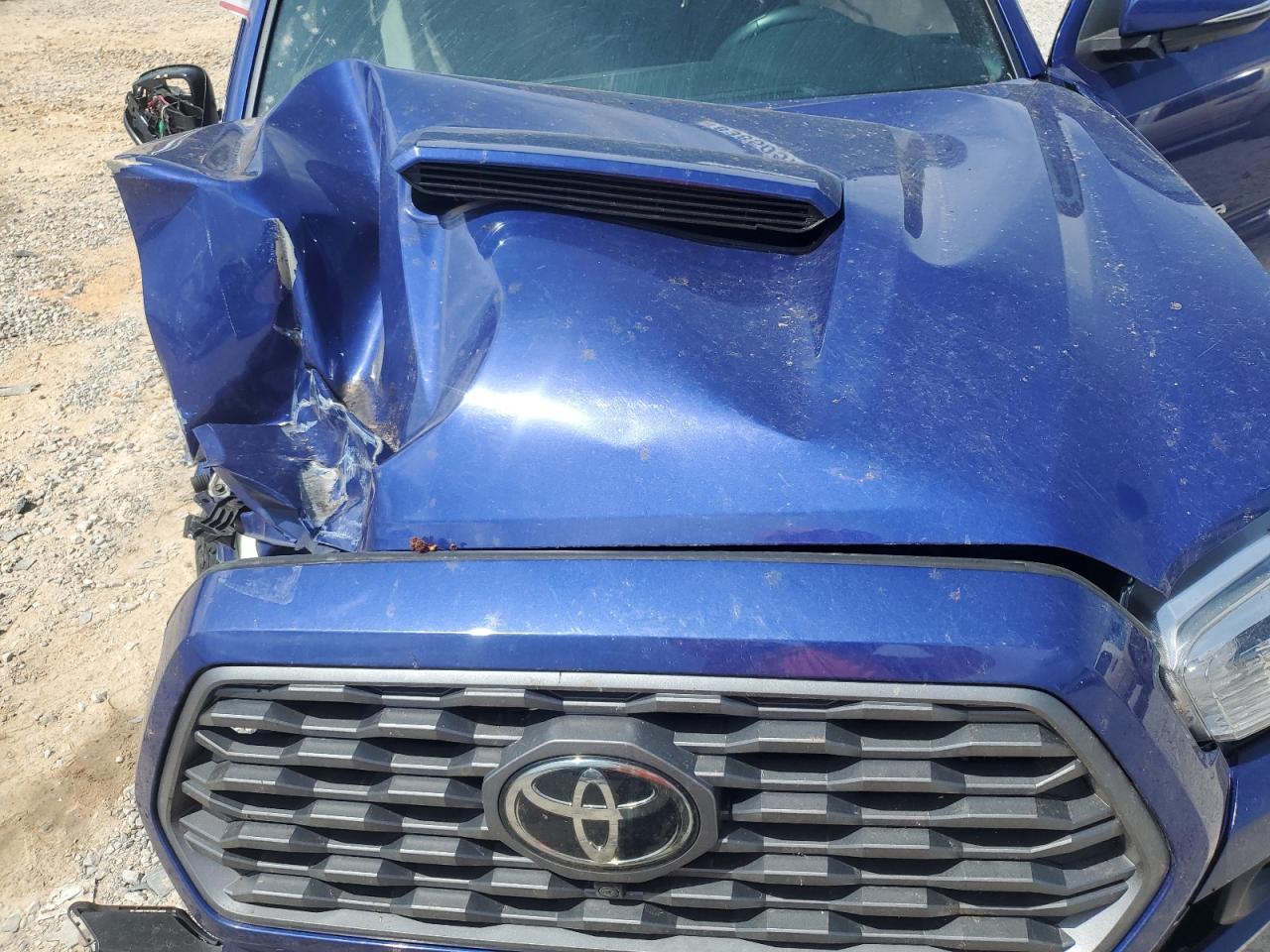 TOYOTA TACOMA DOUBLE CAB