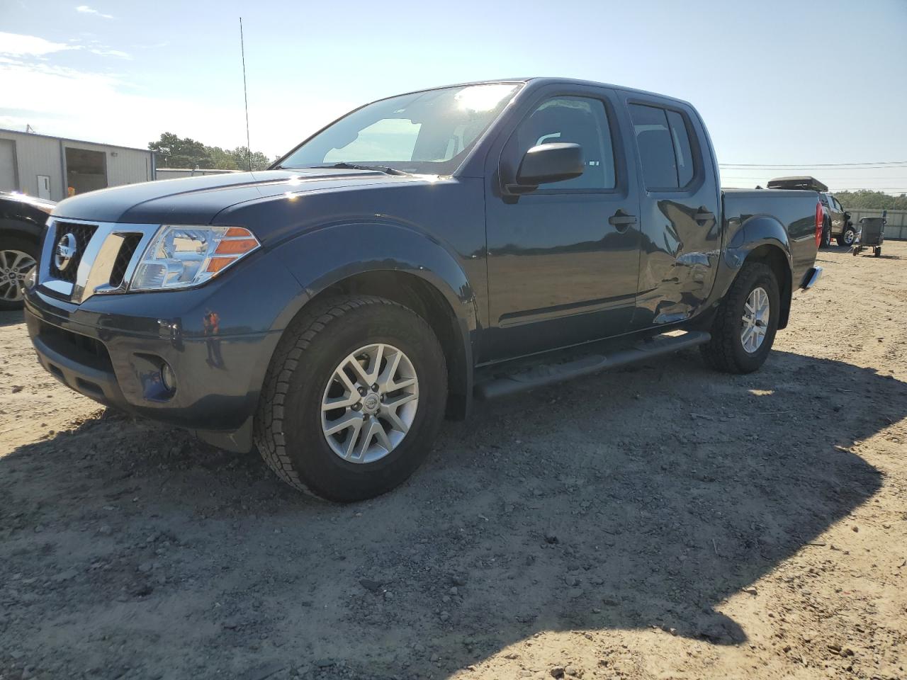 NISSAN FRONTIER S