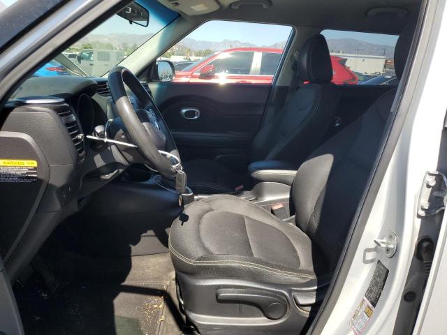 2016 KIA SOUL + KNDJP3A51G7817913