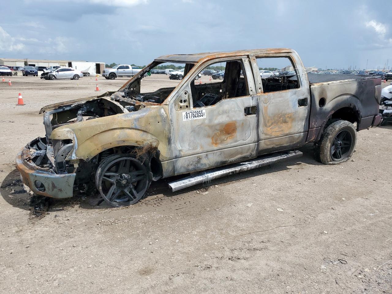 FORD F-150 SUPERCREW