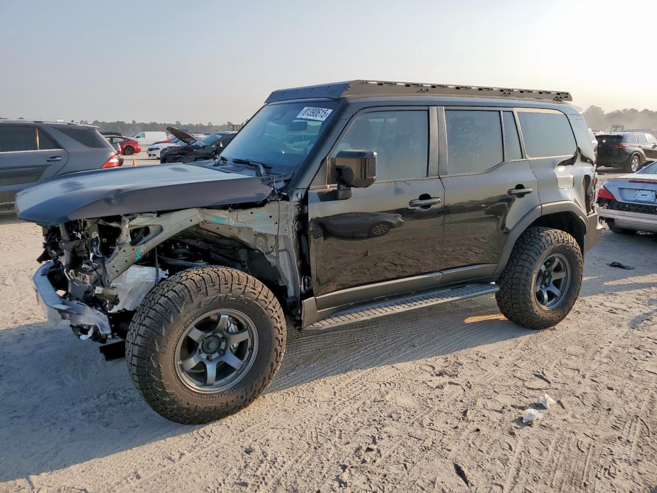TOYOTA LAND CRUISER BASE