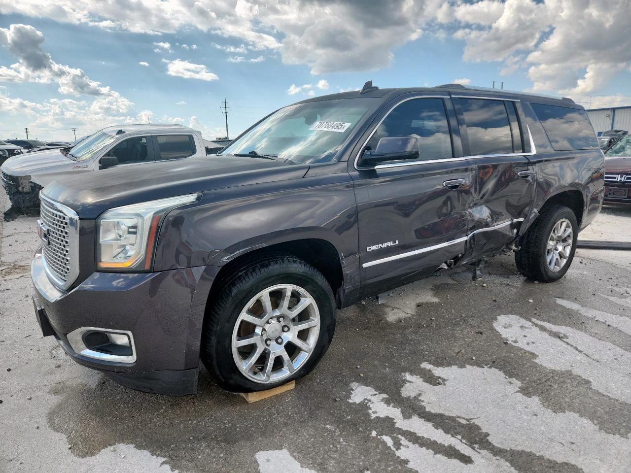 GMC YUKON DENALI