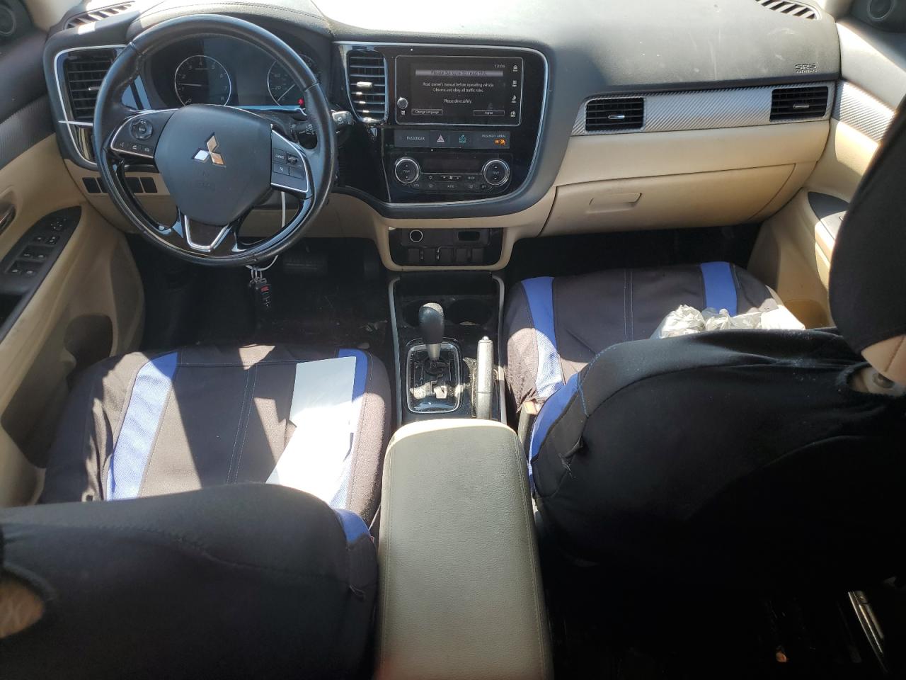 MITSUBISHI OUTLANDER SE