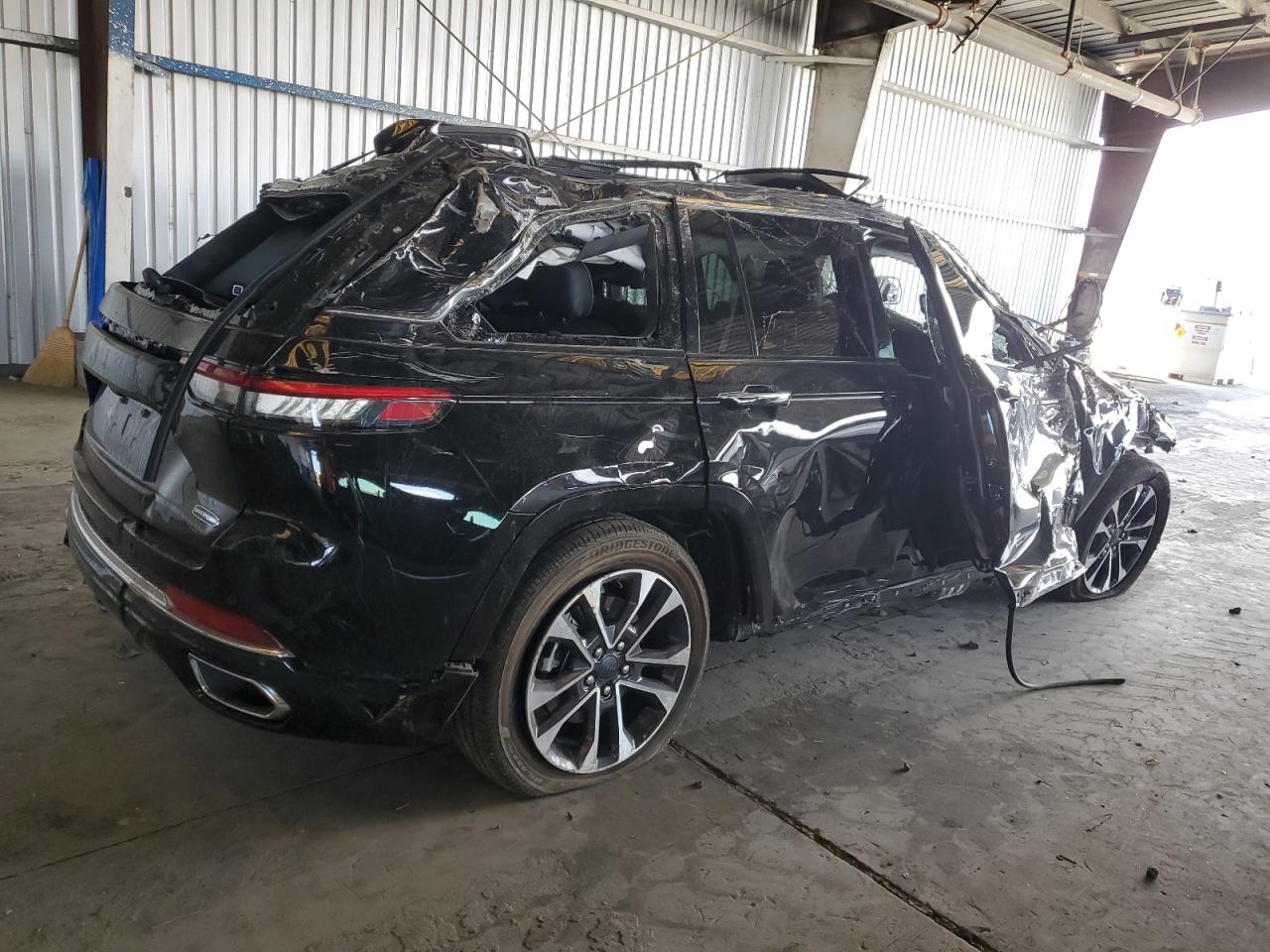 JEEP GRAND CHEROKEE OVERLAND 4XE