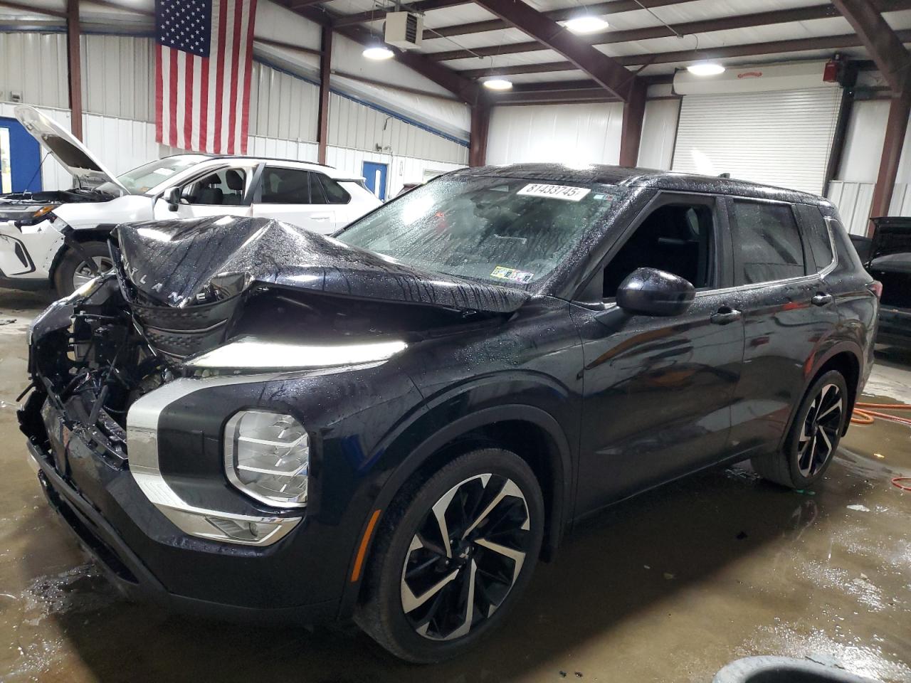 MITSUBISHI OUTLANDER ES