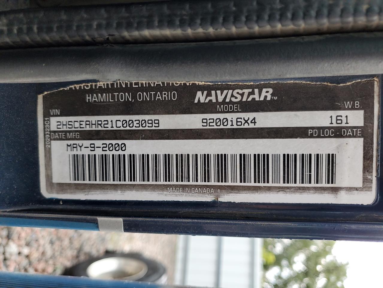 Lot #3294430511 2001 INTERNATIONAL 9200I