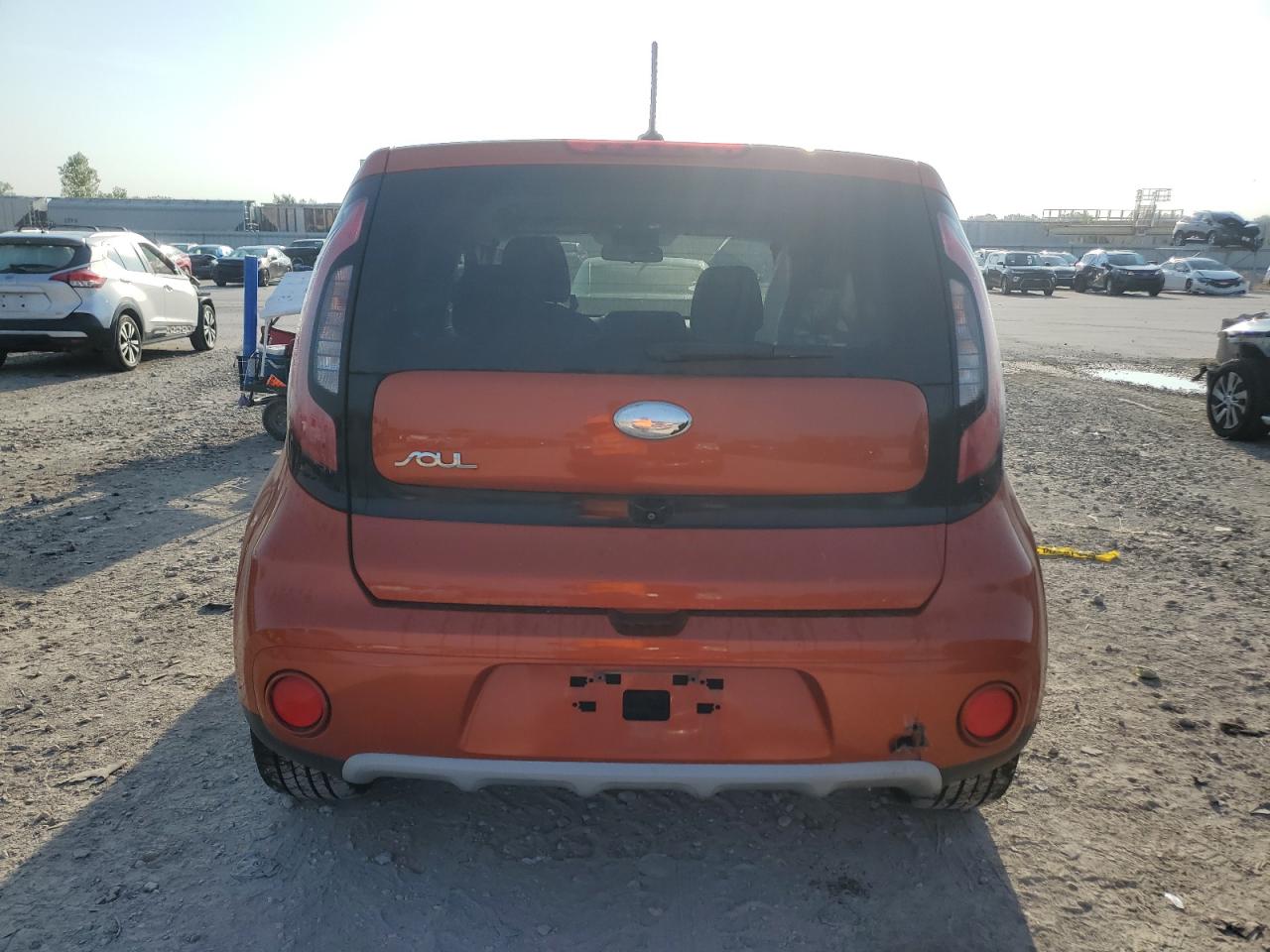 KIA SOUL +