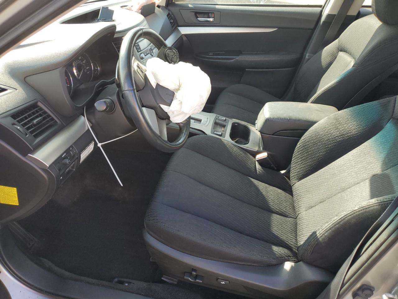 SUBARU LEGACY 2.5I PREMIUM