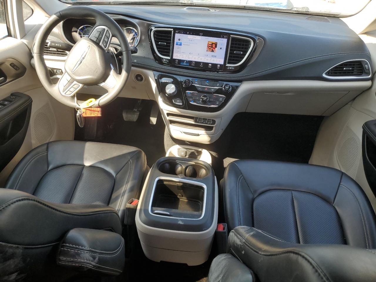 CHRYSLER PACIFICA HYBRID TOURING L