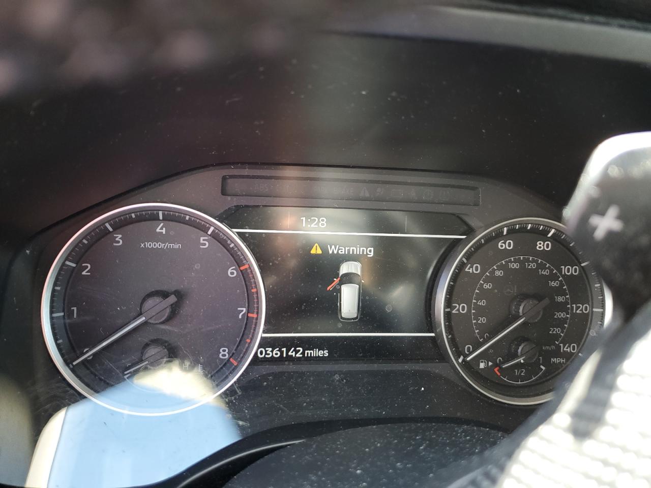 MITSUBISHI OUTLANDER SE