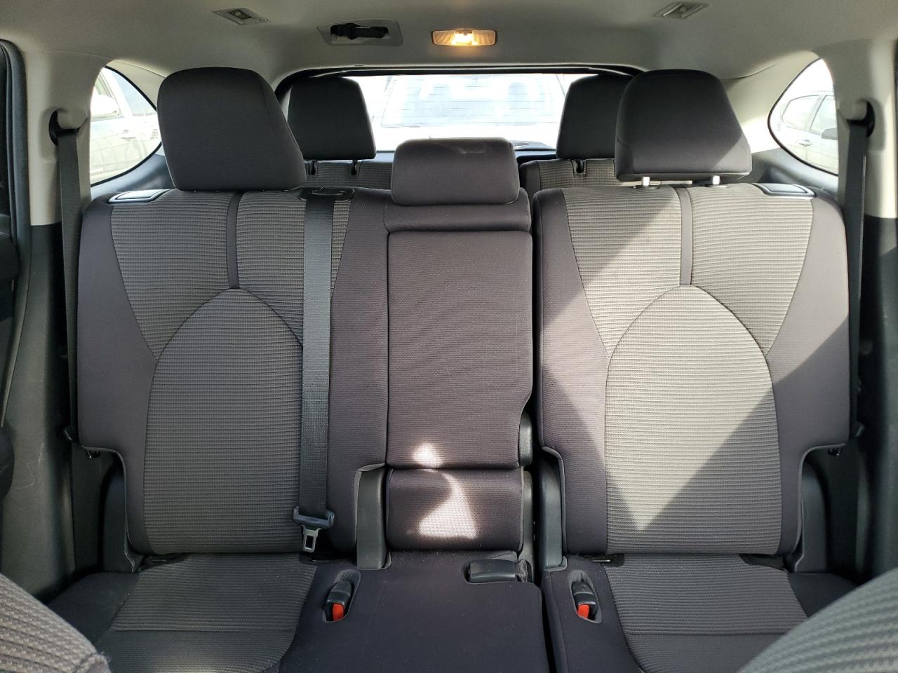 TOYOTA HIGHLANDER HYBRID LE