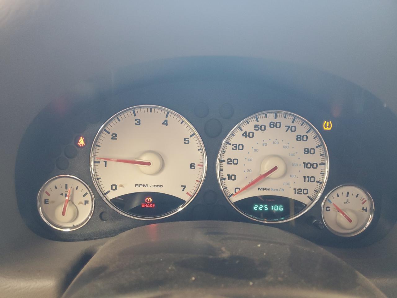 Lot #3301700637 2004 JEEP LIBERTY LI