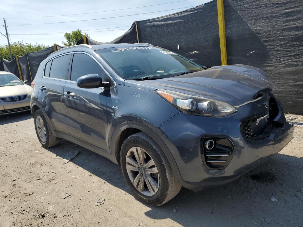 KIA SPORTAGE LX